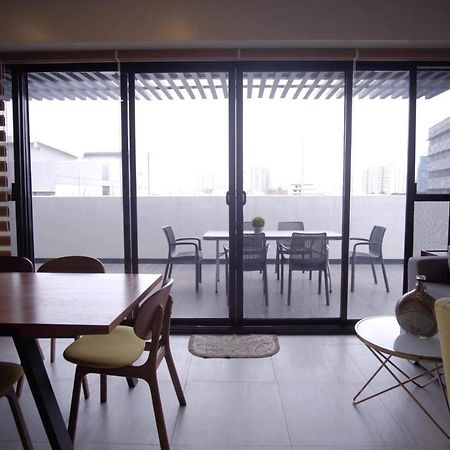 Artemis Place Makati Hotel Макати Экстерьер фото